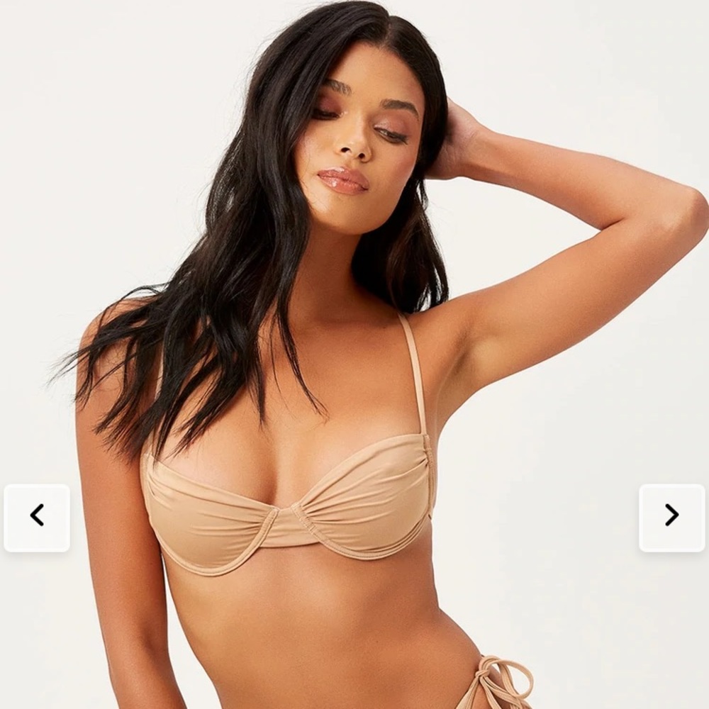 NWT Frankie’s Bikini Top